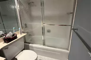 [Address not provided], Hallandale Beach, FL 33009 - Photo 15