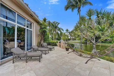 10813 Blackhawk St, Plantation, FL 33324 - Photo 67