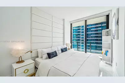 1300 S Miami Ave #4306, Miami, FL 33130 - Photo 9