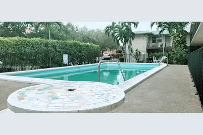 1755 NE 116th Rd #8, North Miami, FL 33181 - Photo 1