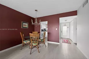 8051 N Sunrise Lakes Dr, Sunrise, FL 33322 - Photo 13