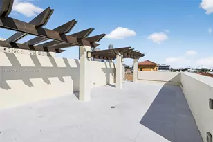 120 Jefferson Ave, Miami Beach, FL 33139 - Photo 3