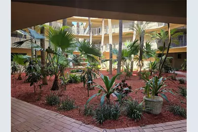 8615 NW 8th St #319, Miami, FL 33126 - Photo 5