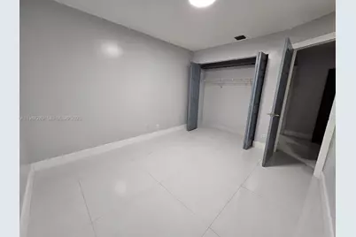 8003 SW 158th Pl, Miami, FL 33193 - Photo 13