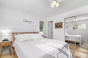 1724 SW 4th St, Fort Lauderdale, FL 33312 - Photo 9