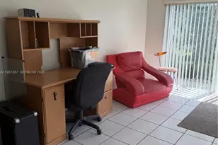 9612 Grand Canal Dr, Miami, FL 33174 - Photo 15