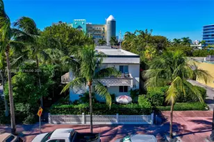428 Collins Ave, Miami Beach, FL 33139 - Photo 21