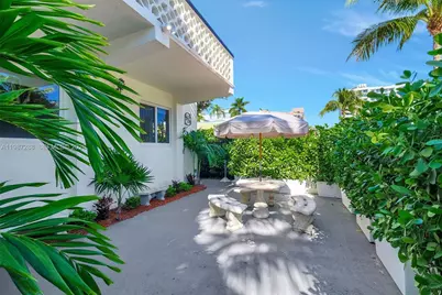 428 Collins Ave #7, Miami Beach, FL 33139 - Photo 19