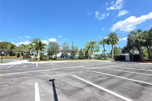 16404 Diamond Head Dr, Weston, FL 33331 - Photo 39