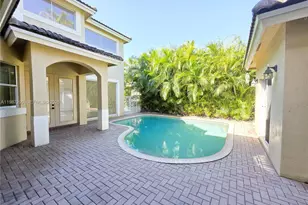 16404 Diamond Head Dr, Weston, FL 33331 - Photo 9