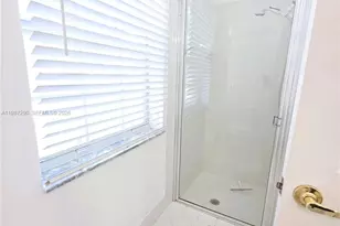 16404 Diamond Head Dr, Weston, FL 33331 - Photo 15