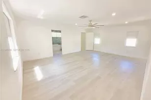 16404 Diamond Head Dr, Weston, FL 33331 - Photo 35