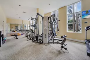 17555 Atlantic Blvd, Sunny Isles Beach, FL 33160 - Photo 9