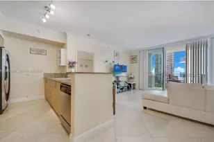 17555 Atlantic Blvd, Sunny Isles Beach, FL 33160 - Photo 13