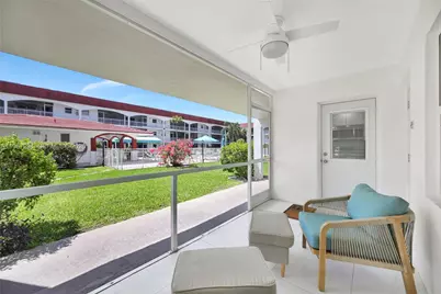 580 Egret Dr #122, Hallandale Beach, FL 33009 - Photo 5