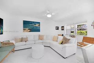 580 Egret Dr, Hallandale Beach, FL 33009 - Photo 15