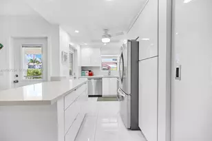 580 Egret Dr, Hallandale Beach, FL 33009 - Photo 7