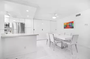 580 Egret Dr, Hallandale Beach, FL 33009 - Photo 13