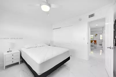 580 Egret Dr #122, Hallandale Beach, FL 33009 - Photo 31