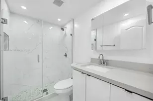 580 Egret Dr, Hallandale Beach, FL 33009 - Photo 33