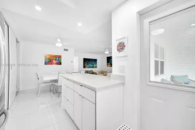 580 Egret Dr #122, Hallandale Beach, FL 33009 - Photo 21