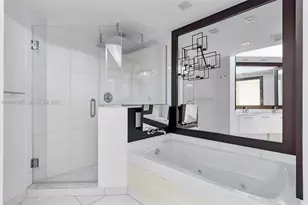 55 SE 6th St, Miami, FL 33131 - Photo 39