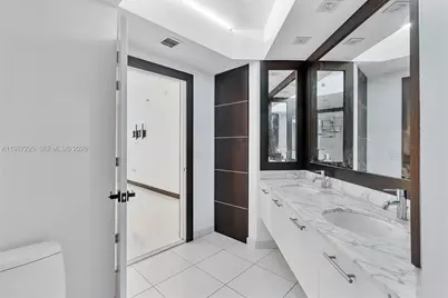 55 SE 6th St #1607, Miami, FL 33131 - Photo 41