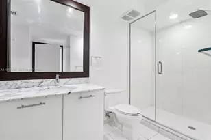 55 SE 6th St, Miami, FL 33131 - Photo 47