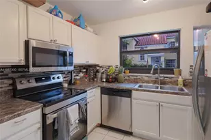 12682 NW 7th Way, Miami, FL 33182 - Photo 11