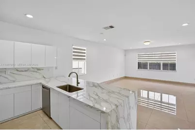 15051 SW 18th Ter, Miami, FL 33185 - Photo 9