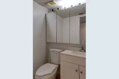 3600 Mystic Pointe Dr #613, Aventura, FL 33180 - Photo 13