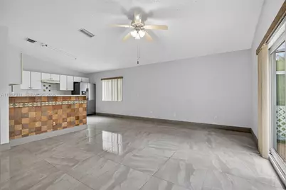 2481 SW 102nd Ave, Miramar, FL 33025 - Photo 25