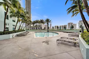 1900 N Bayshore Dr, Miami, FL 33132 - Photo 49