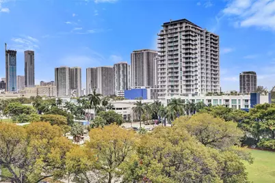 1900 N Bayshore Dr #816, Miami, FL 33132 - Photo 25