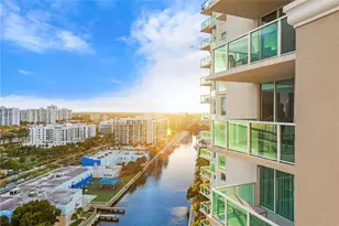 3330 NE 190th St, Aventura, FL 33180 - Photo 39