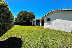 2835 SW 108th Pl, Miami, FL 33165 - Photo 29