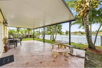 3955 NE 15th St, Homestead, FL 33033 - Photo 29