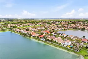 3955 NE 15th St, Homestead, FL 33033 - Photo 9