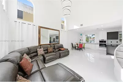 3955 NE 15th St, Homestead, FL 33033 - Photo 15