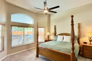 2319 NW 193rd Ave, Pembroke Pines, FL 33029 - Photo 15