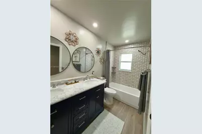 2319 NW 193rd Ave, Pembroke Pines, FL 33029 - Photo 23