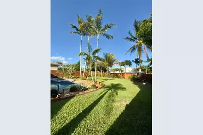 2319 NW 193rd Ave, Pembroke Pines, FL 33029 - Photo 41