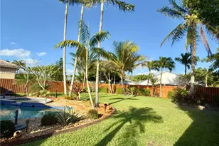 2319 NW 193rd Ave, Pembroke Pines, FL 33029 - Photo 41