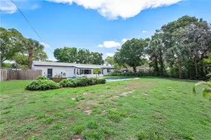 885 Camellia Ct, Plantation, FL 33317 - Photo 45