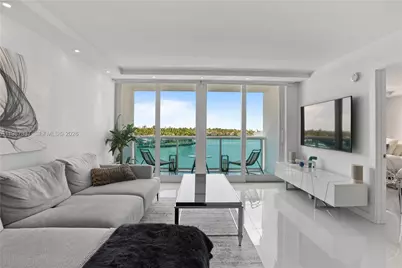 6770 Indian Creek Dr #5M, Miami Beach, FL 33141 - Photo 1