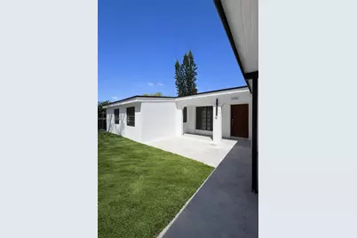 9341 Marine Dr, Cutler Bay, FL 33189 - Photo 3