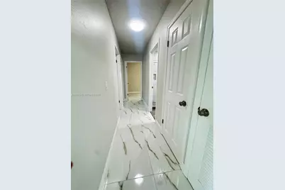 8160 SW 6th St, North Lauderdale, FL 33068 - Photo 15