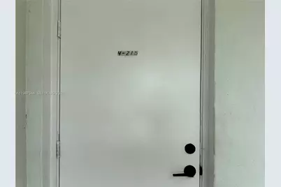 7670 SW 82nd St #H215, Miami, FL 33143 - Photo 1