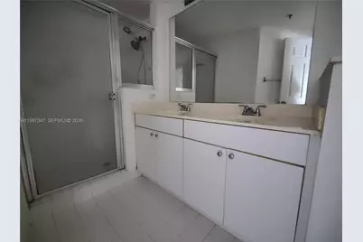 17100 N Bay Rd #1305, Sunny Isles Beach, FL 33160 - Photo 17