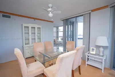 3530 Mystic Pointe Dr #1401, Aventura, FL 33180 - Photo 11